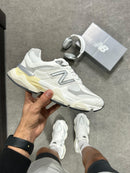 New Balance 9060 - Branco/Cinza