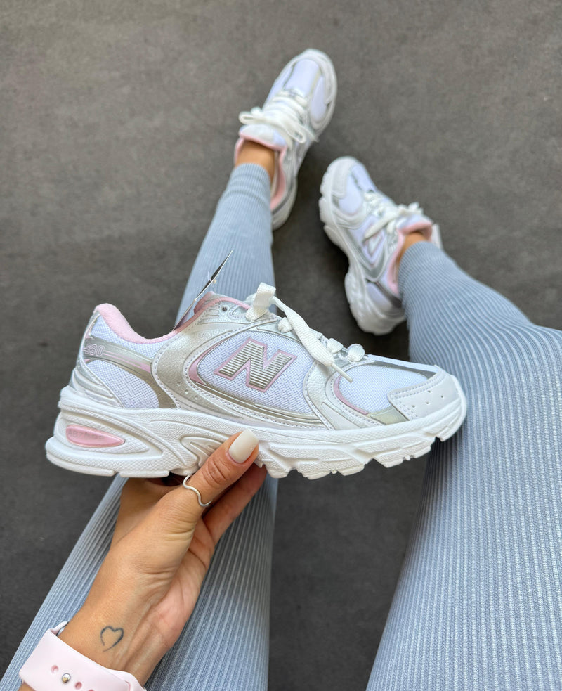 New balance 530 -  Branco/rosa