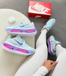 Nike Air Zoomx Vomero Premium - Branco/Pink