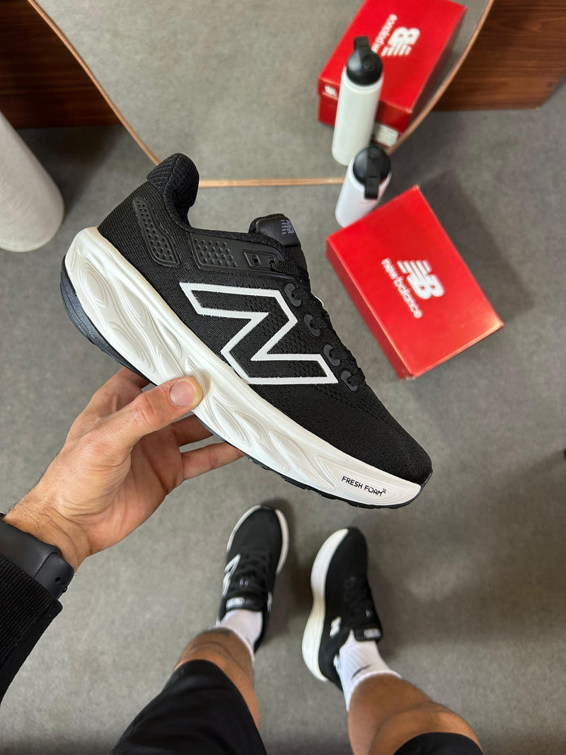 New Balance 1080 - Preto unissex