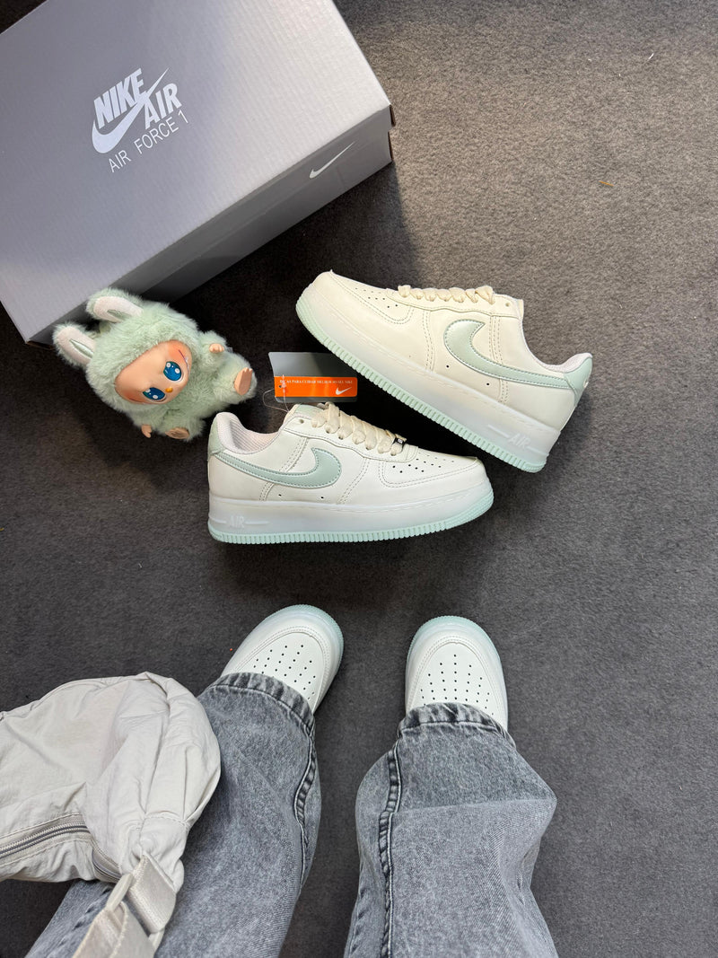 NiKe Air force F1 Luxo - off/white/verde