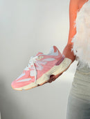 New Balance 9060 - Branco/Rosa