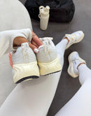 Nike Vomero Plus - Off/White/Branco