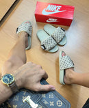 Chinelo Nike Offcourt Adjust - Louis Vitton