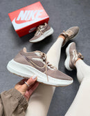 Nike Pegasus - Marrom