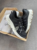 On Cloud Surfer Max - Preto