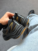 Mizuno Victory RSP - Preto/Ouro