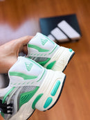 Adidas x Pharrel Jellyfish Premium - Branco/Limão