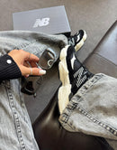 New Balance 9060 - Preto/Branco