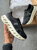 On Cloudtilt Premium - Preto