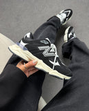 New Balance 9060 - Preto/Preto/Off
