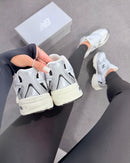 New Balance 530 - Branco/Prata