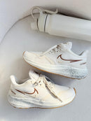 Nike NK 47 - Off/Marrom