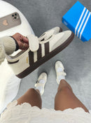 Sapatilha Adidas Samba Jane - Off/Café
