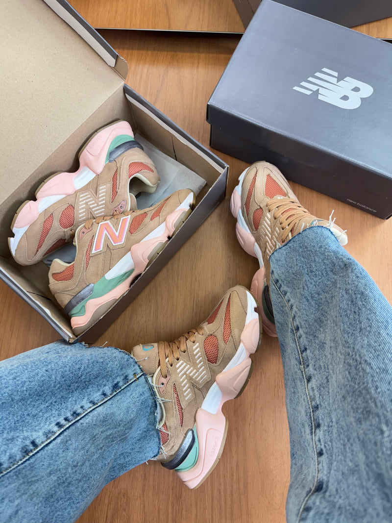 New Balance 9060 - Salmão