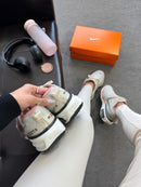 Nike Invencible Run 3 - Cinza/Rosa