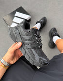 Adidas X Pharrel Jellyfish - All Black