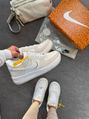 Nike Air Force F1 Luxo - Off Branco