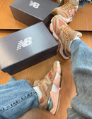 New Balance 9060 - Salmão