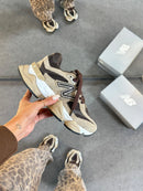 New Balance 9060 - Castor/Café