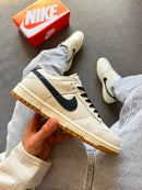 Nike Dunk Low Pro Premium - Off/Marinho
