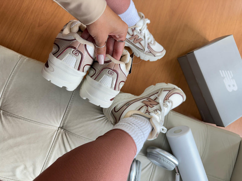 New Balance 725