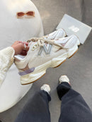 New Balance 9060 - Off/White