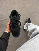 Nike Dunk Low Jumbo Reverse - Preto/Cinza