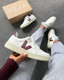 Veja V-10 - Branco/Marsala
