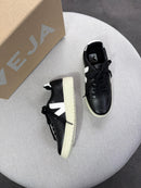 Veja V-10 - Preto