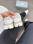 New Balance 9060 - Branco/Cinza