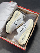 Nike Vomero Plus Premium