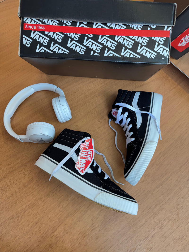 V. KNU Old Bota - Preto