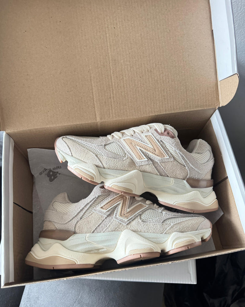 New balance 9060 -  cinza/bege/rosado