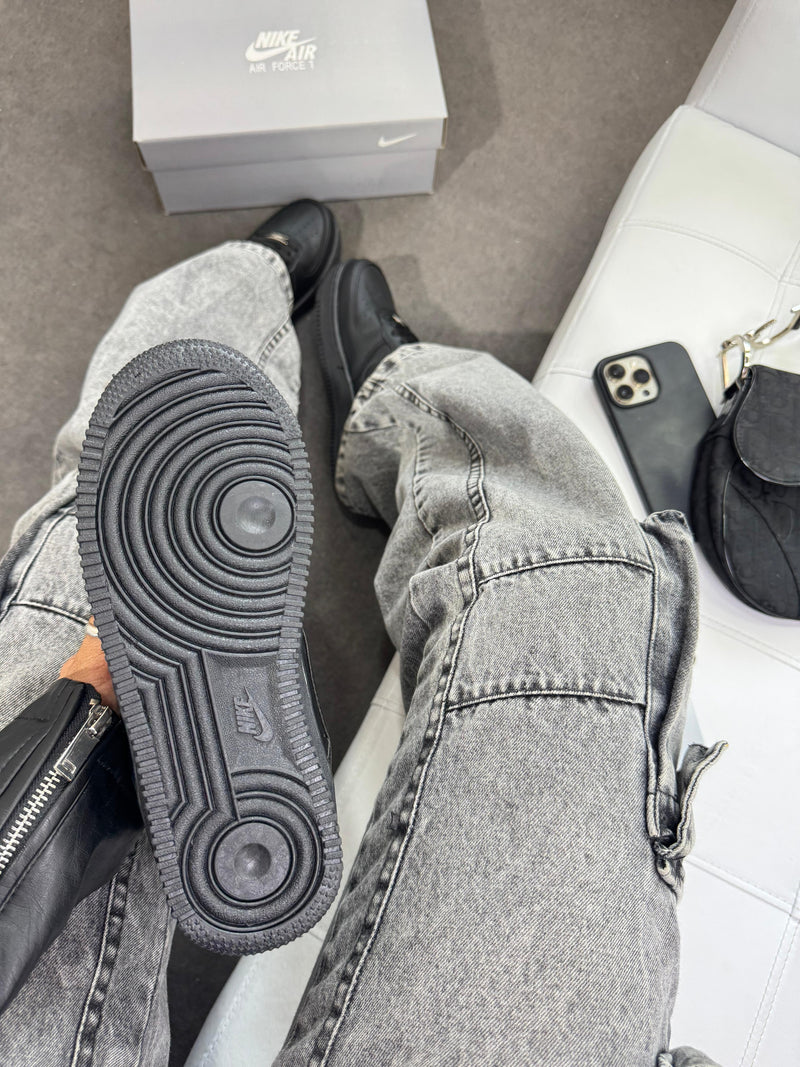 Nike Air Force F1 - All Black