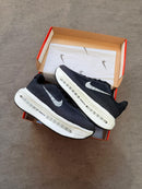 Nike Air Max Run Vomero Premium - Preto/Branco