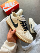 Nike Dunk Low Pro Premium - Off/Marinho