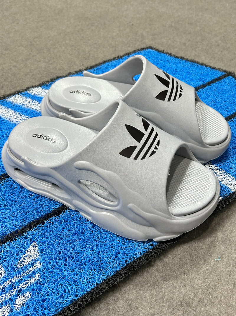 Chinelo Nuvens Adidas