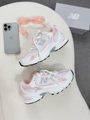 New Balance 530 Premium - Branco/Rosa