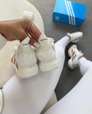 Adidas Adizero Adios Pro 4 Premium - Branco/Bronze