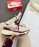 Nike Invencible Run 3 - Bordo