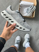 On Cloudtilt Premium - Cinza