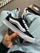 Vans old Knu - Preto/branco
