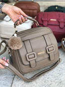 Bolsa Pompom Fivela Dupla - Missdong
