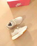 Nike Invencible Run 3 - Areia