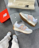 New Balance 327 - Off/Rose