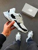New Balance 9060 Premium - Cinza/Preto