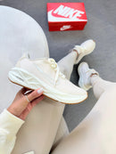 Nike Running - Off/White
