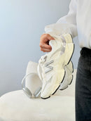 New Balance 9060 - Branco/Cinza