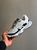 New Balance 9060 Premium - Cinza/Preto
